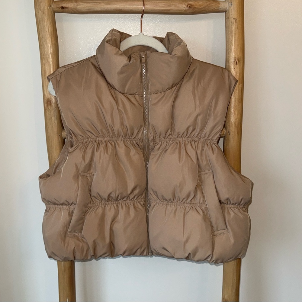 Mimosa Boho Boutique Cropped Cozy Warm Caramel Zip Up Puffy Puffer Fall Vest
